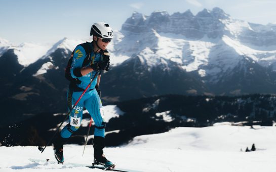 Skimo competitor Iain Innes (Photo alone credit : ISMF / Toño Miranda)
