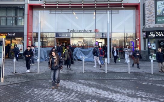 Front of Twickenham station