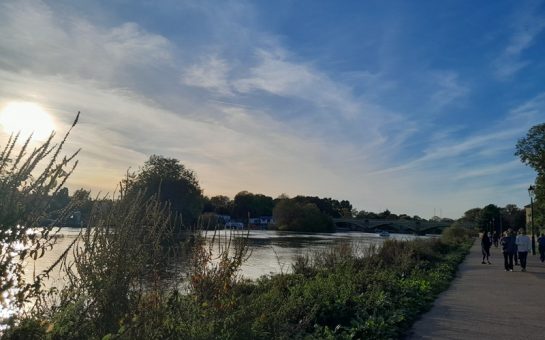 Riverside view at winter sunset in Richmond