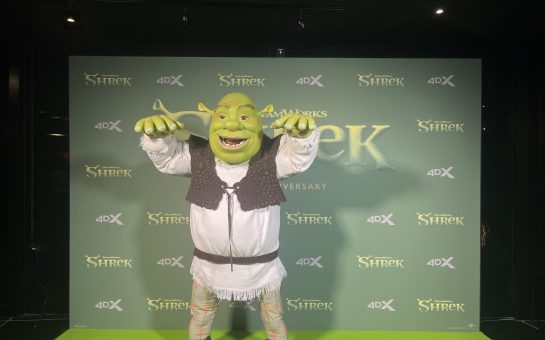 Shrek on his green carpet at the exclusive influencer screening
