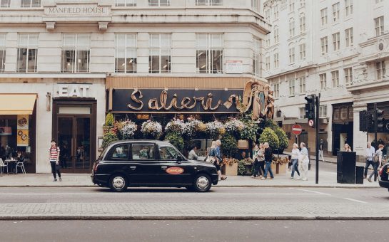 London has many restaurants to choose from (Credit: Free to use from Unsplash)