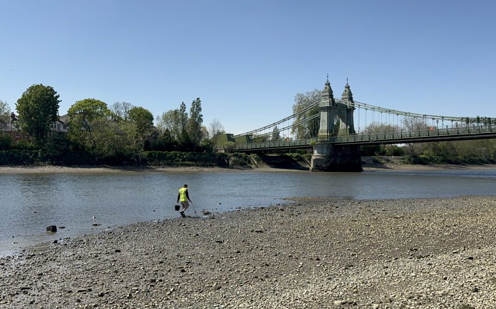 Litter picking beneath Hammersmith Bridge