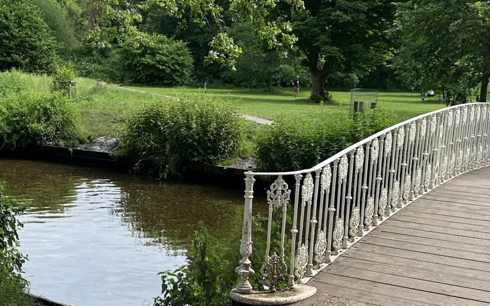 Mordern Hall Park