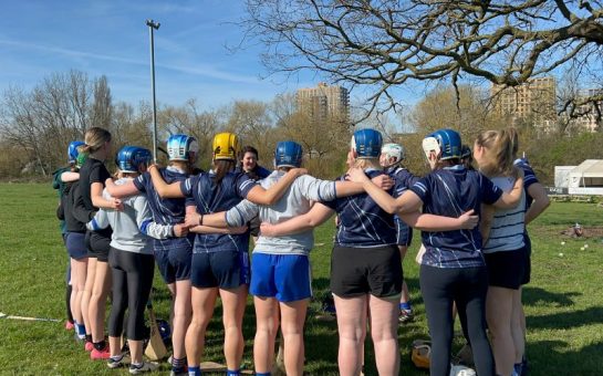 A photo of the Tara Camogie team in a huddle.