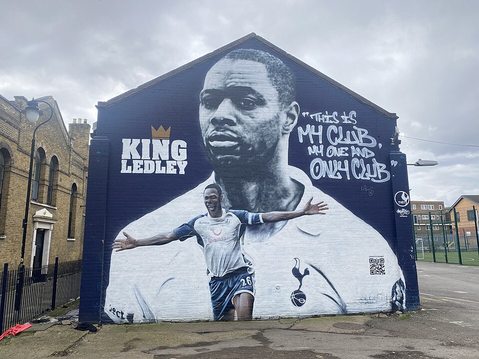 Mural of former Tottenham Hotspur captain Ledley King at the Tottenham Community Sports Centre, Tottenham High Rd. (Image Credit: Ecco4k)